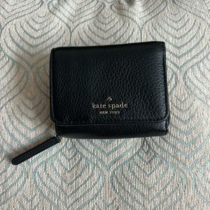 NWT Kate Spade Wallet!